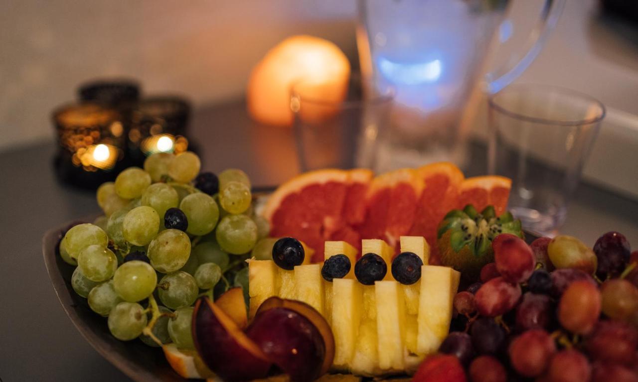 Wellness Relax - Luxusni Hotel Praha Bagian luar foto